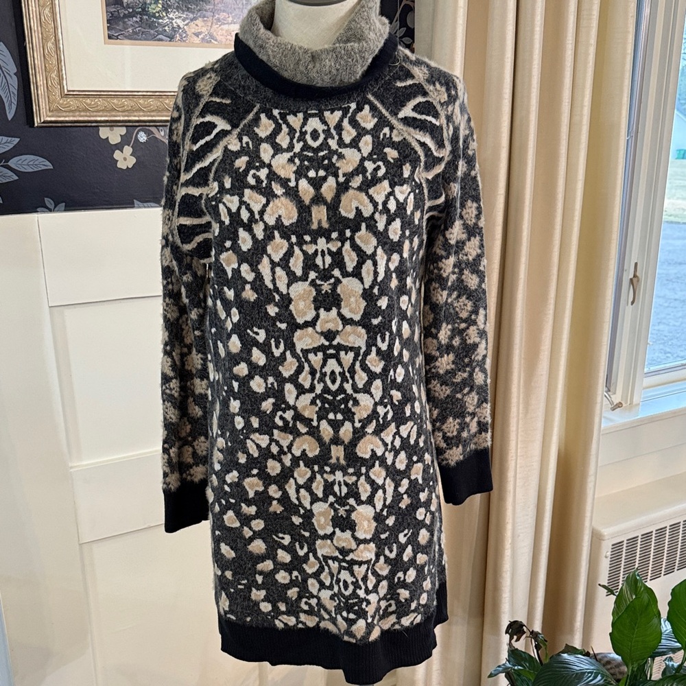 Tribal Animal Print cowlneck Sweater Dress multiple print size Small
